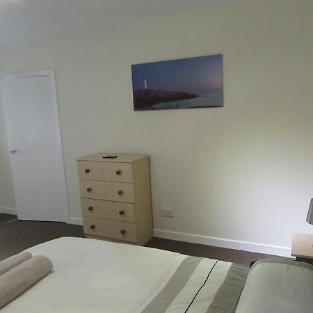 No 4 - Large 2 Bed Near Sefton Park And Lark Lane Daire Liverpool Dış mekan fotoğraf